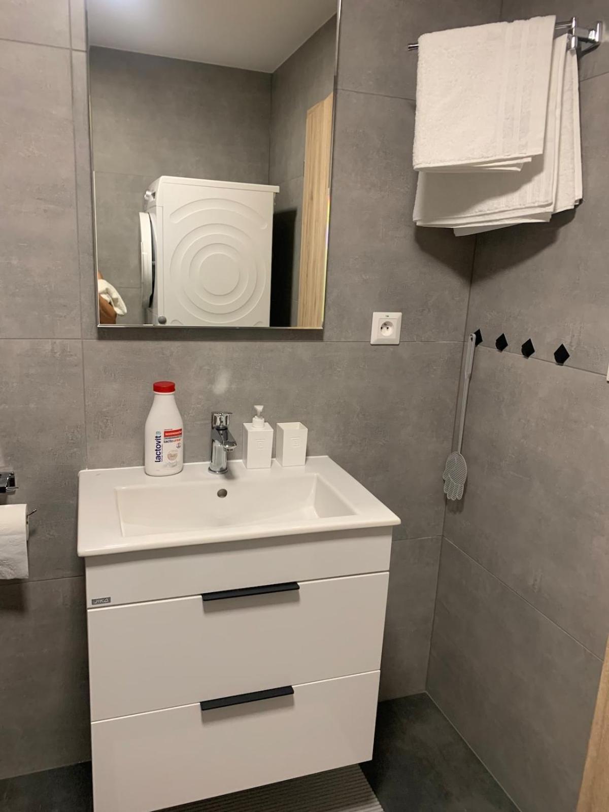 1-Room Apartment Center 라젝크테플리스 외부 사진