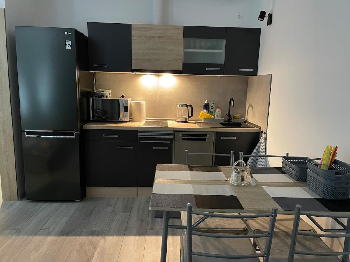 1-Room Apartment Center 라젝크테플리스 외부 사진